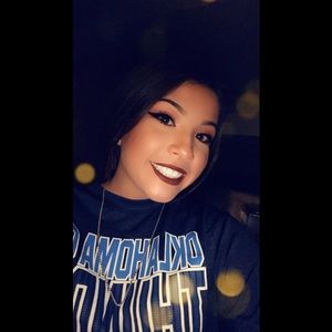 Meet your Posher, Alyssa